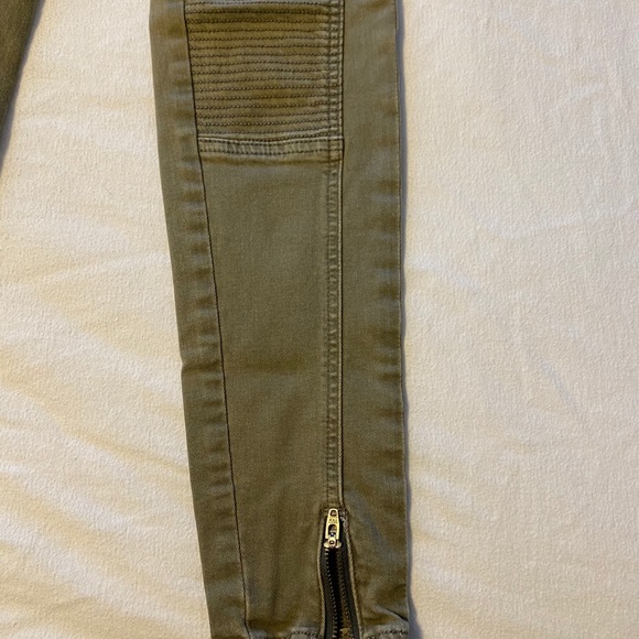 Zara coloured jeans ⭐️ Bundle & Save $$ ⭐️ - Picture 5 of 5